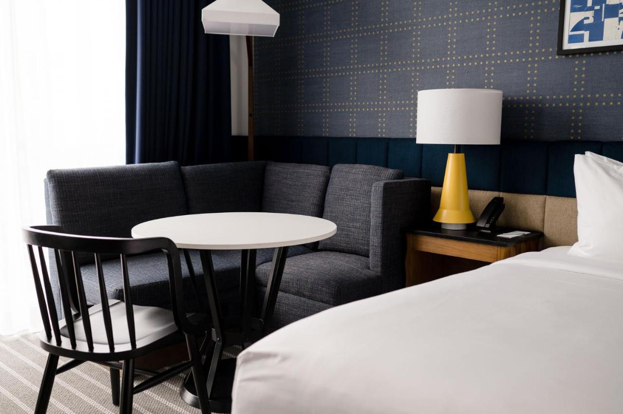 Cambria Hotel Boston Somerville Exteriör bild