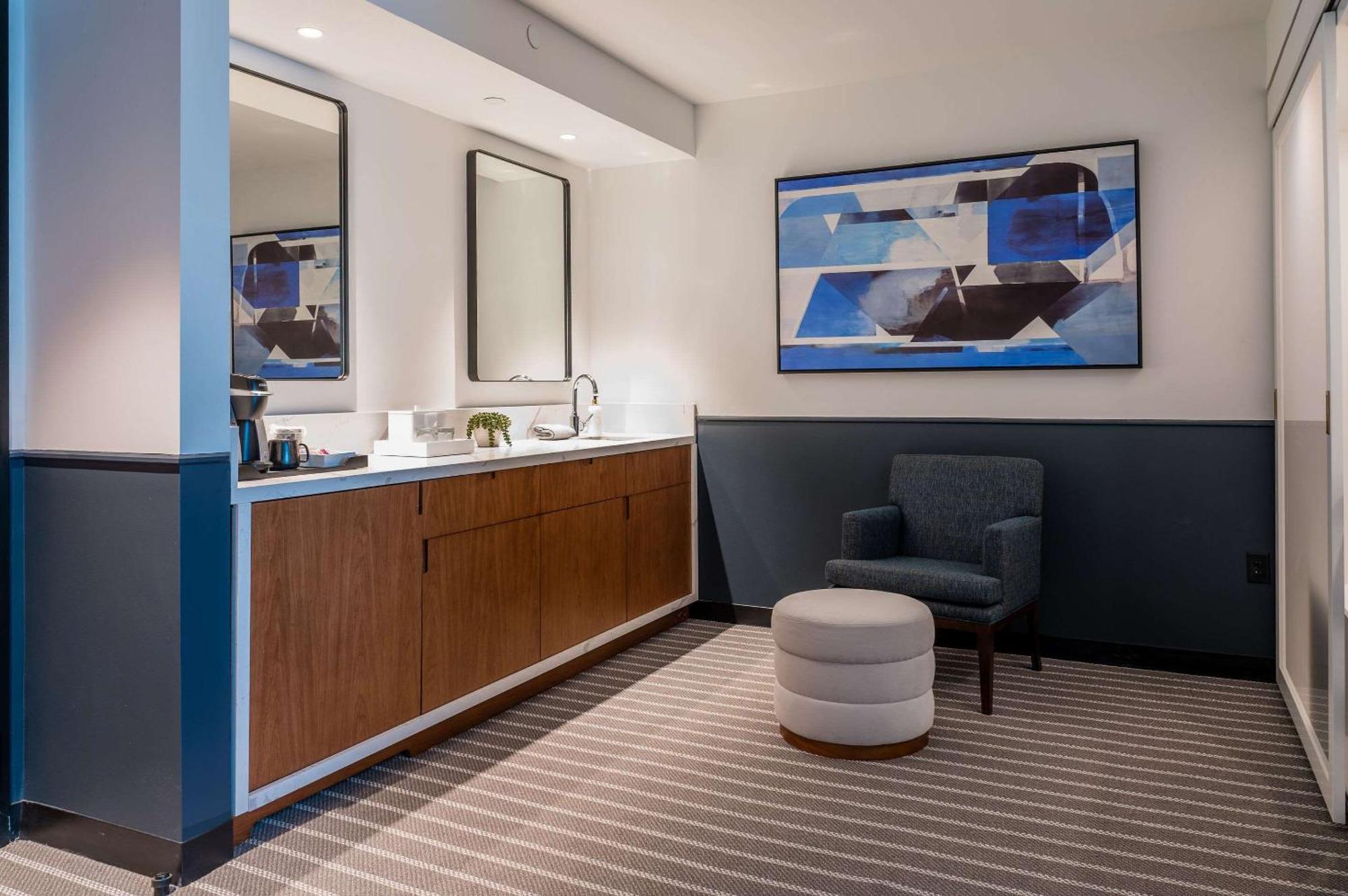 Cambria Hotel Boston Somerville Exteriör bild